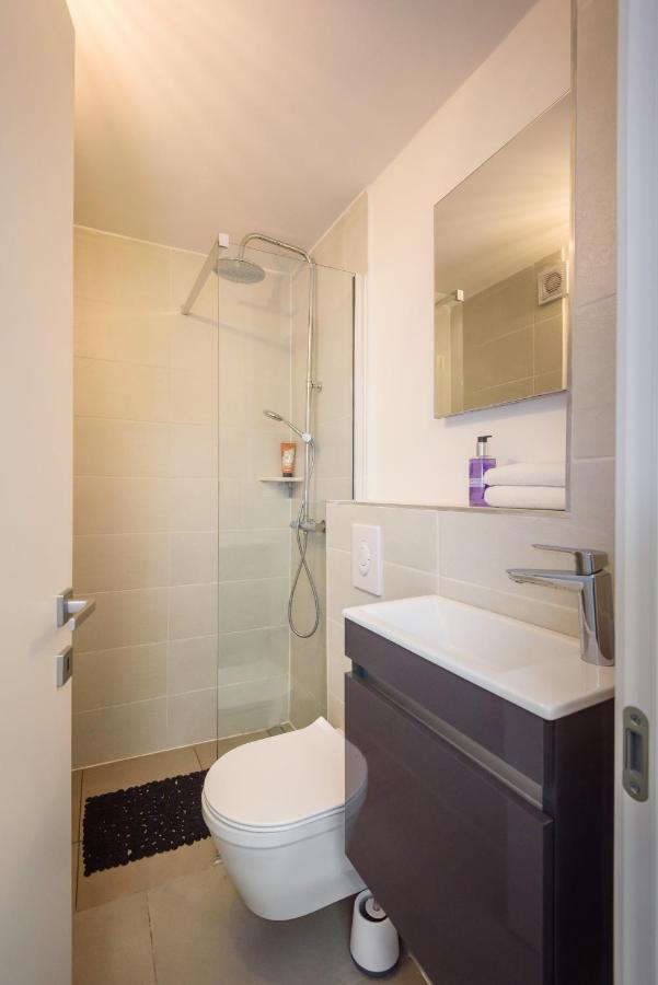 Family House Grey Apartment Duboka ภายนอก รูปภาพ